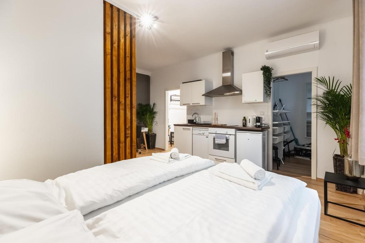 Cozy Studio Apartment Located In Vienna'S Vibrant City Center Exterior photo